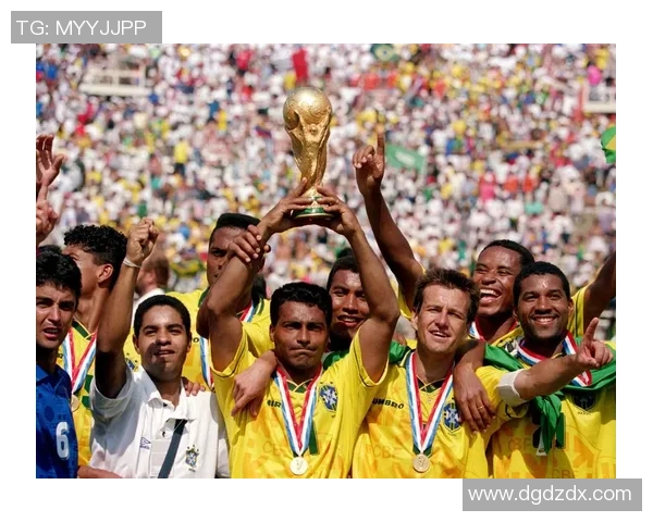 贝利传奇一生纵横绿茵场见证世界足球荣耀与永恒辉煌